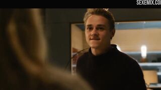 Ben Hardy seduce a Sidney Sweeney - The Voyeurs