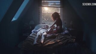 обнаженная Зендая Хайт, сцена в нижнем белье в Euphoria