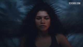 Zendaya Height se masturba en la cama, serie - Euphoria