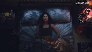 Zendaya Height se masturba en la cama, serie - Euphoria