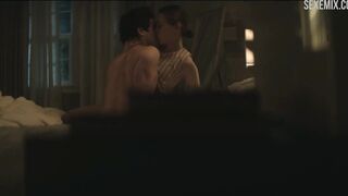 Escena de sexo vaquera con Victoria Pedretti de "You"