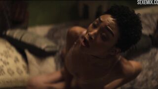 Escena de sexo desnuda de Tati Gabrielle de la serie - You