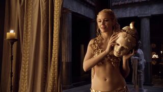 Escena sexy de Brooke Harman en la serie - Spartacus