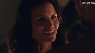 Escena erótica de la sexy Katrina Law en Spartacus