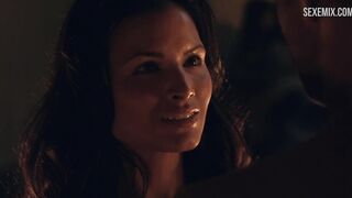 Escena erótica de la sexy Katrina Law en Spartacus