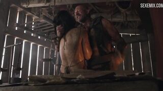 Escena del intento de violación de Katrina Law - Spartacus