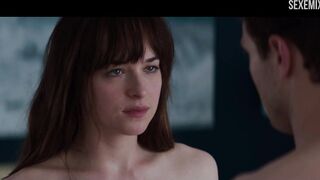 Dakota Johnson muestra los senos desnudos, escena de Cincuenta sombras de Grey