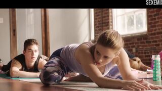 Josephine Langford Yoga, escena sexy en After We Collided