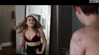 Escena de ropa interior sexy de Josephine Langford en Después de chocar