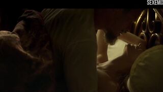 Eleanor Tomlinson follando en la escena de la cama en Colette