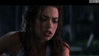 Escena lésbica de Denise Richards en Cosas salvajes