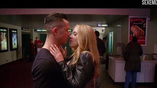 Caliente escena de beso de Scarlett Johansson en Don Jon