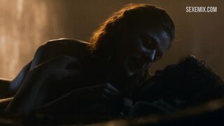 Rose Leslie fa sesso in una grotta, scena di Il Trono di Spade