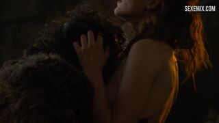 Rose Leslie fa sesso in una grotta, scena di Il Trono di Spade