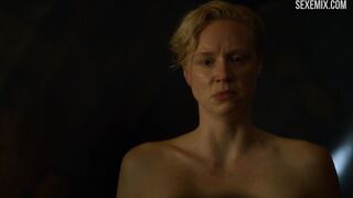 Gwendoline Christie nimmt ein Bad, Szene in Game of Thrones