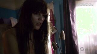 Emma Greenwell sexo vaquera, en la serie Shameless