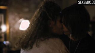 Scène lesbienne de Katherine Moennig et Mercedes Masohn - The L Word : Generation Q