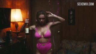 La hermosa Sydney Sweeney en bikini rosa, escena en Euphoria