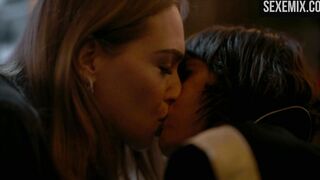 Escena de beso de Katherine Moennig y Jamie Clayton - The L Word: Generación Q