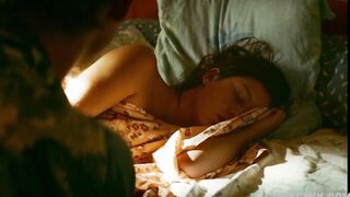 Adele Exarchopoulos desnuda, escena en Revenir (2019)