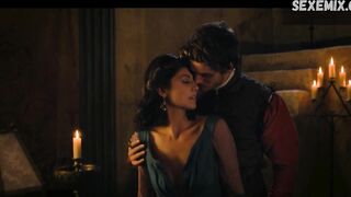 Ateşli Alessandra Mastronardi, Medici Masters Of Florence'daki Seksi Sahne