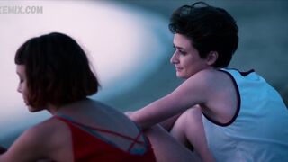 Amanda Campana, escena lésbica de Giulia Salvarani en Summertime (2020)