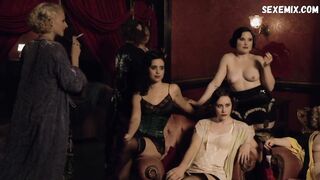 Anna McGahan, Danielle Cormack, Emily Rose Brennan, Rachel Rowlatt nuda Underbelly s04 (2011)