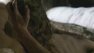 Jodie Comer desnuda, escena de sexo de La princesa blanca s01e06 (2017)