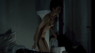 Pascale Ogier desnuda, escena erótica de Les nuits de la pleine lune (1984) #2