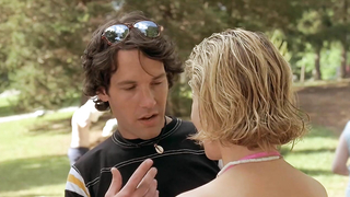 Elizabeth Banks sexy, Marisa Ryan sexy, escena erótica de Wet Hot American Summer (2001)