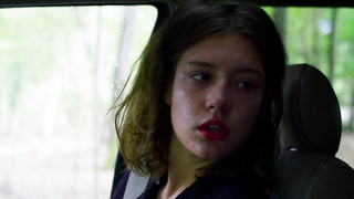 Celebridades desnudas » Adele Exarchopoulos desnuda, Gemma Arterton desnuda - Orpheline (2016)