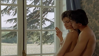 Famosos desnudos » Nastassja Kinski desnuda - Maladie d'amour (1987)