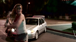 Célébrités nues » Sarah Dumont sexy, Halston Sage sexy - Scouts Guide to the Zombie Apocalypse (2015)