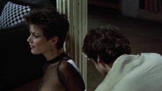 Celebridades desnudas » Linda Fiorentino desnuda, Rosanna Arquette sexy - After Hours (1985)