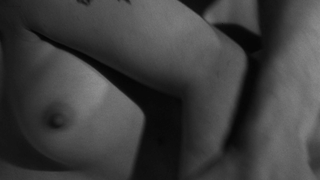 Famosos desnudos » Fairuza Balk desnuda - American History X (1998)