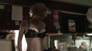 Famosos desnudos » Kathleen Robertson desnuda - Boss s01e04 (2011)