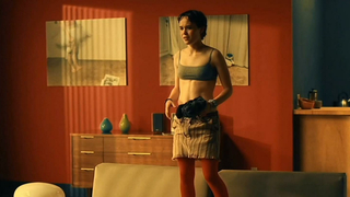 Celebridades desnudas » Ellen Page sexy - Hard Candy (2005)