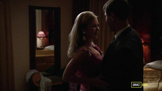 Celebridades desnudas » Cherilyn Wilson sexy - Mad Men s05e05 (2012)