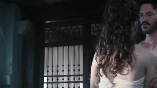 Celebridades desnudas » Lydia Wilson desnuda - Ripper Street s03e01 (2014)