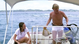 Celebridades desnudas » Jacqueline Bisset sexy - The Deep (1977)