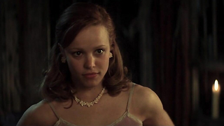 Celebridades desnudas » Rachel McAdams desnuda - Diario de una pasión (2004)