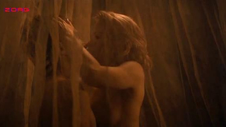 Famosas desnudas » Radha Mitchell desnuda - The Waiting City (2009)