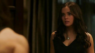 Celebridades desnudas » Zoey Deutch sexy - Vampire Academy (2014)