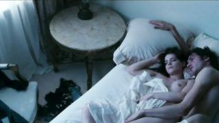 Famosos desnudos » Roxane Mesquida desnuda - The Most Fun You Can Have Dying (2012)