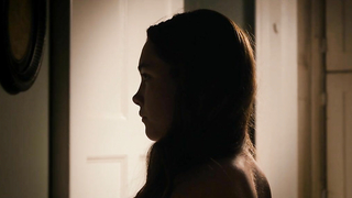 Famosas desnudas » Florence Pugh desnuda - Lady Macbeth (2016)