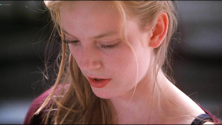 Famosos desnudos » Sarah Polley desnuda - Guinevere (1999)