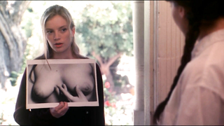 Famosos desnudos » Sarah Polley desnuda - Guinevere (1999)