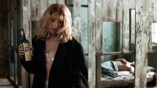 Famosas desnudas » Natasha Richardson desnuda - Asylum (2005)