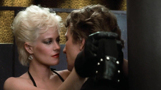 Celebridades desnudas » Melanie Griffith desnuda - Body Double (1984)