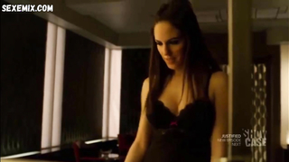 Emmanuelle Vaugier, Anna Silk Lesbian, cena de Lost Girl s02e21 (2012)